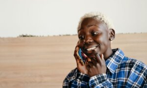 A young women is a bit anxious about her finances in 2024